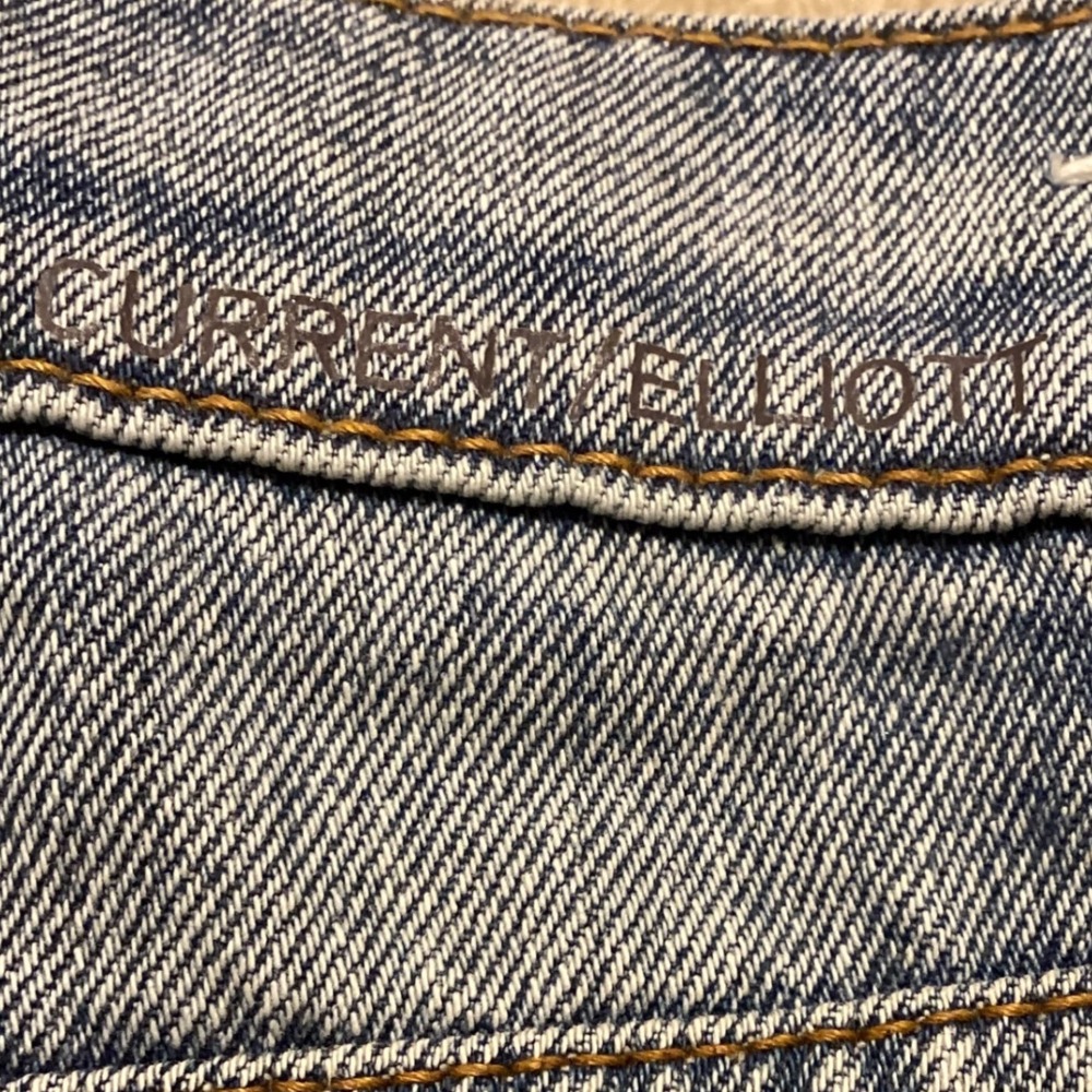 Current/Elliot Distressed Denim Shorts Medium Wash Blue Size 26, 100% Cotton - Picture 6 of 6